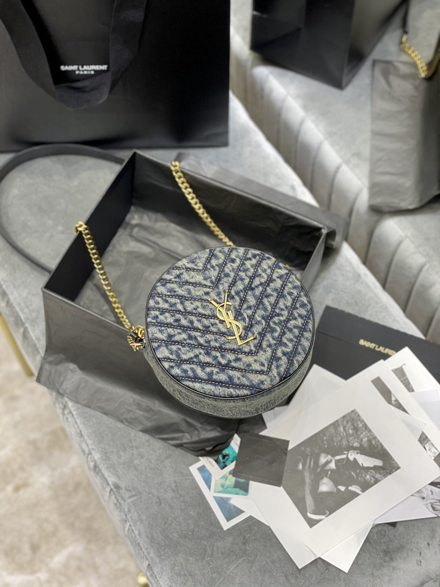 Handbags SAINT LAURENT 610436 size 17  17  5.5 cm - vstockx