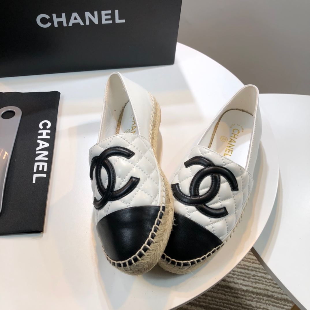 Chanel Loafers 57 - vstockx
