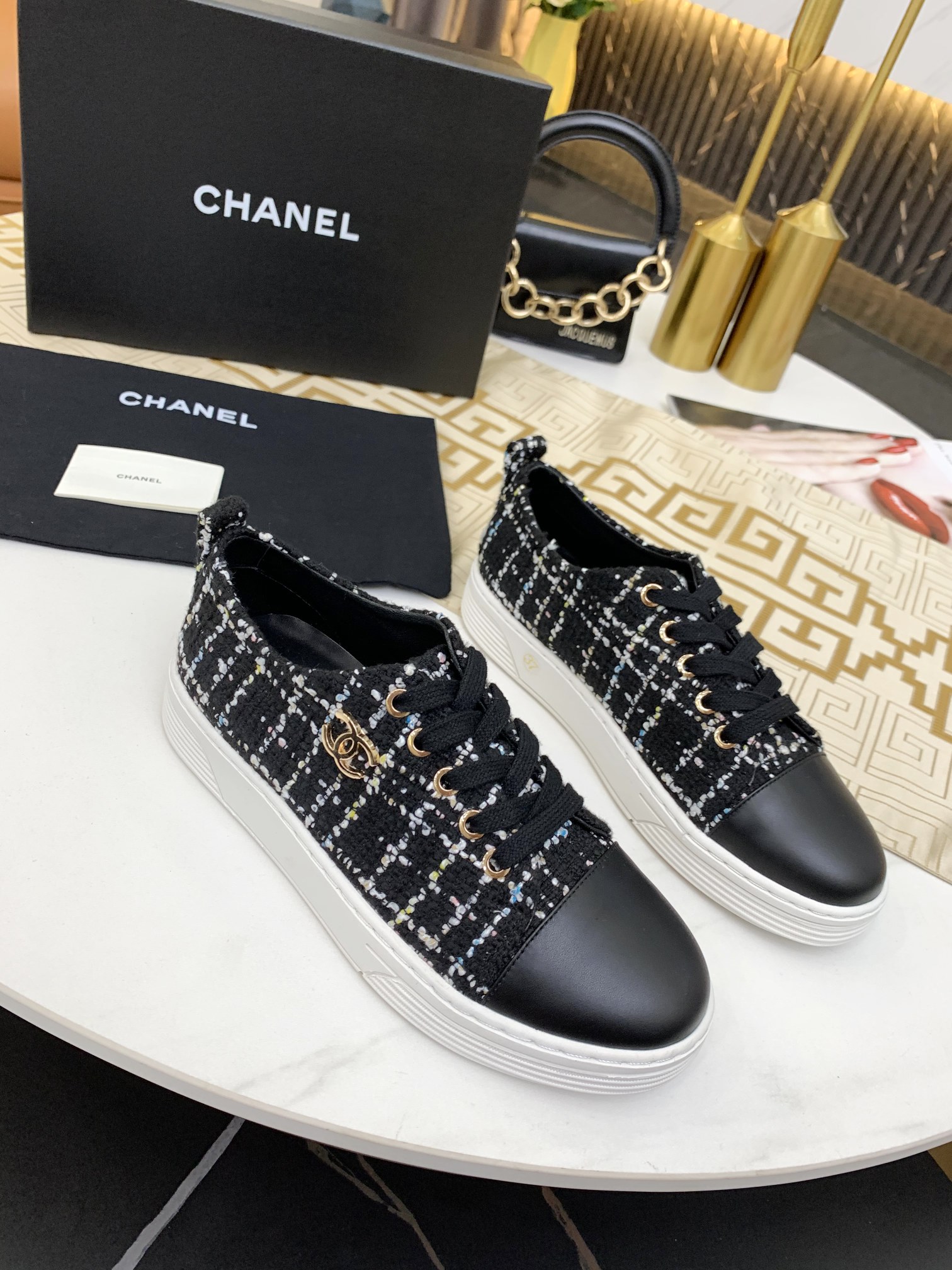 Chanel Platform Sneaker 33 - vstockx