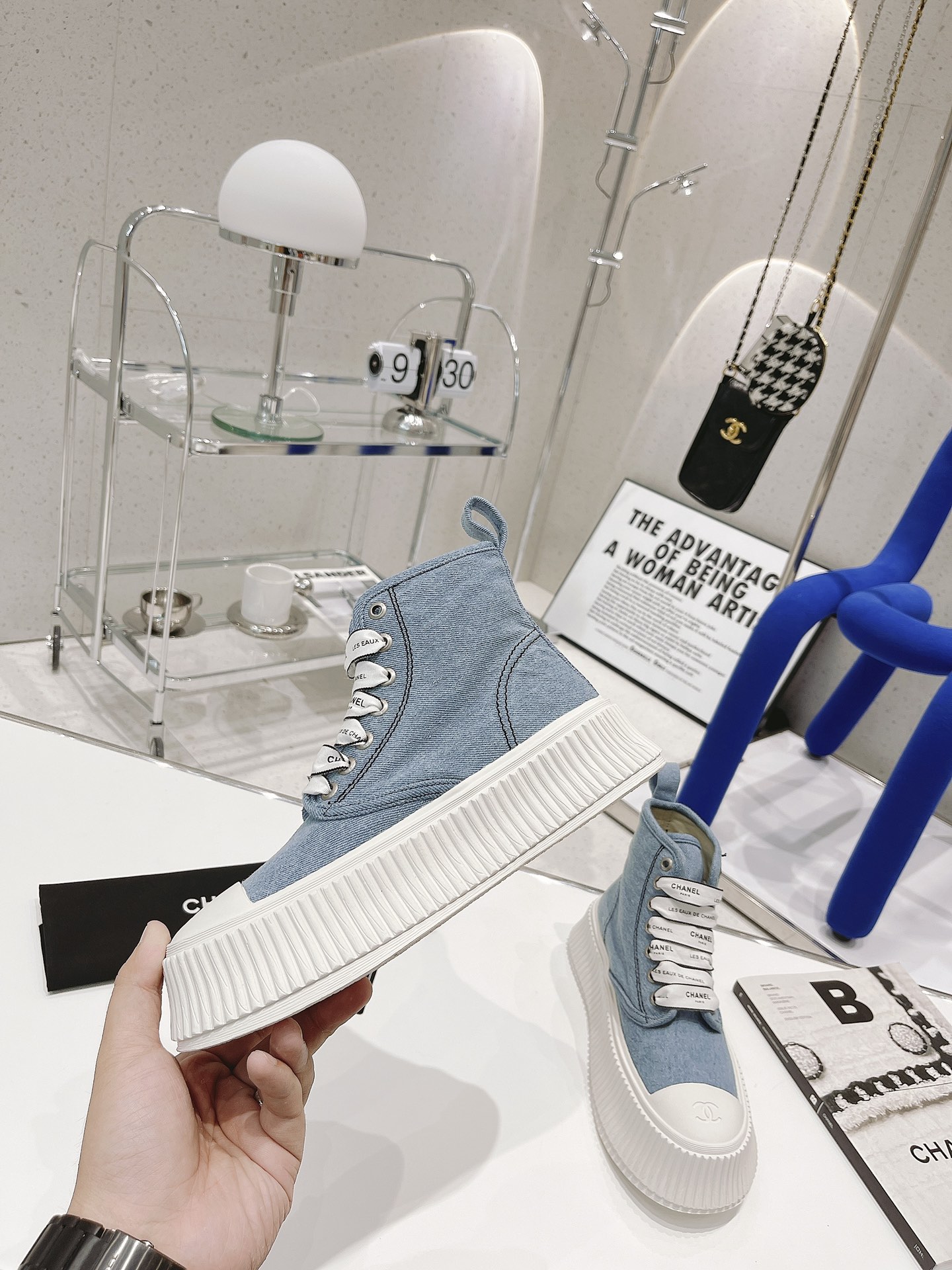 Chanel Platform Sneaker 11 - vstockx