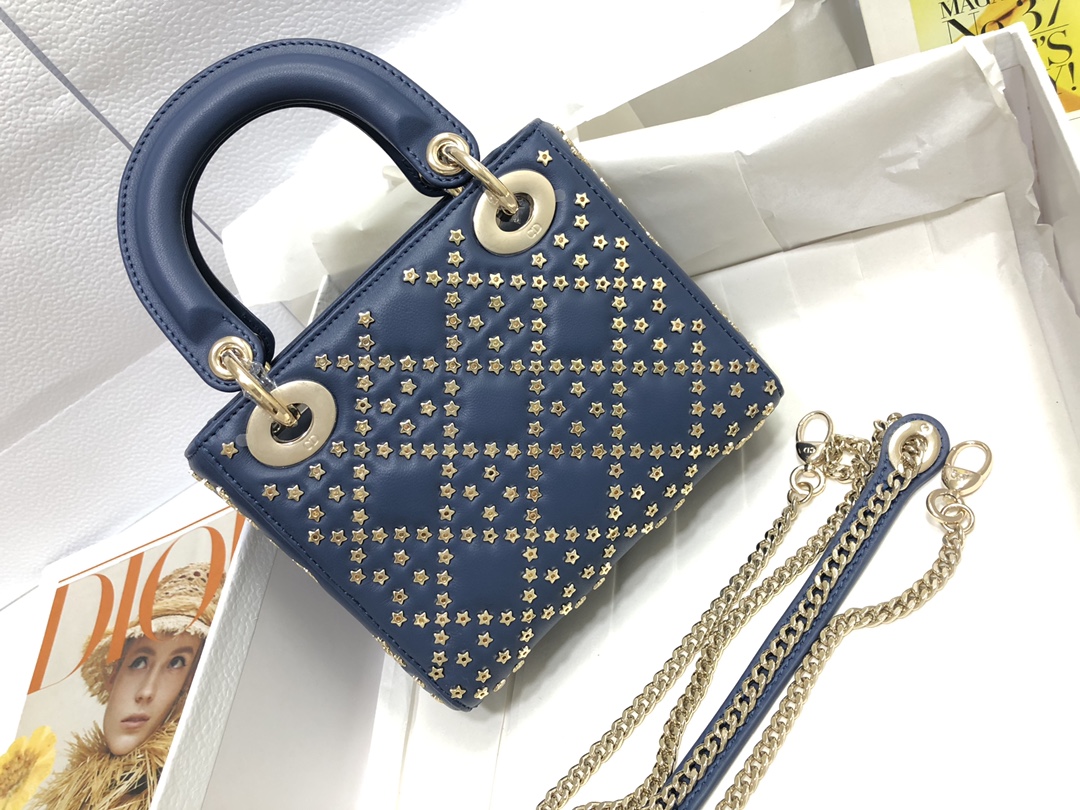 Handbag Dior M0505 size 17 x 15 x 7 cm - vstockx