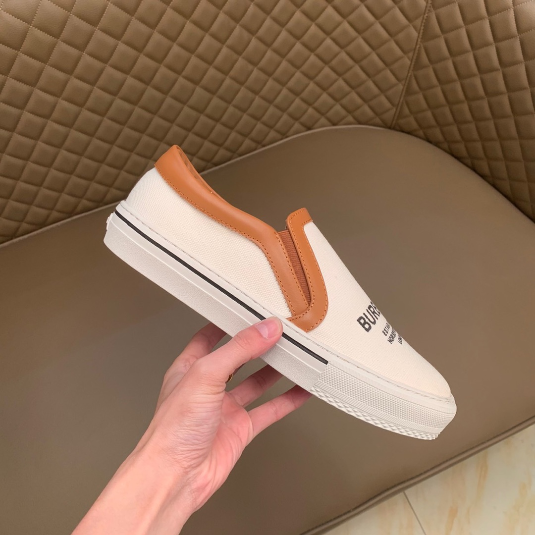Burberry Perforated Check Sneaker 37 - vstockx