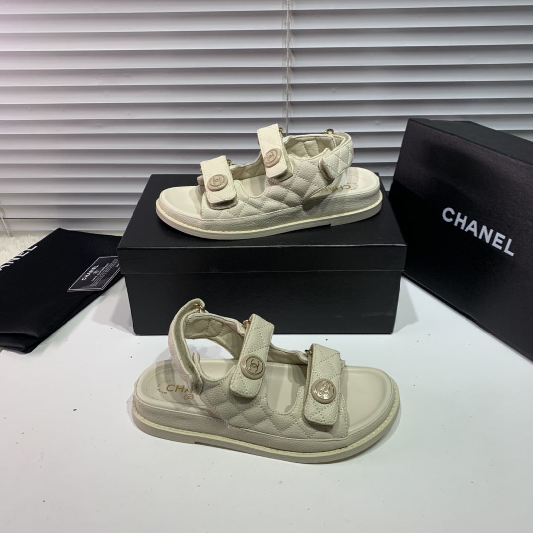 Chanel Slides 58 - vstockx