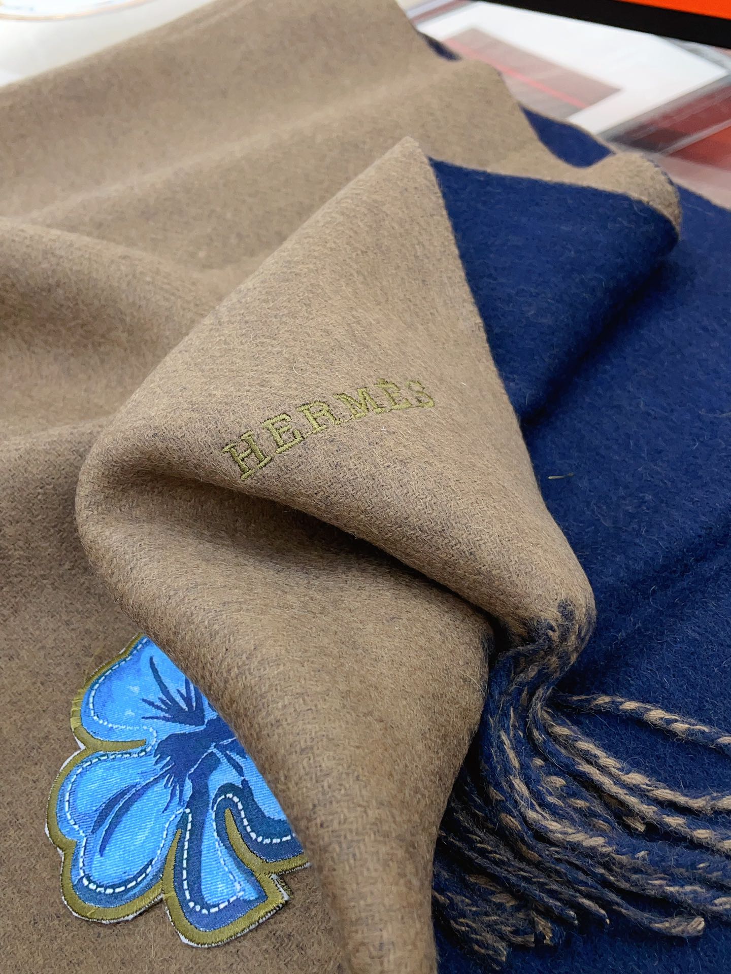 Streetwear Scarf GUCCI 328852 SIZE:30*180cm - vstockx