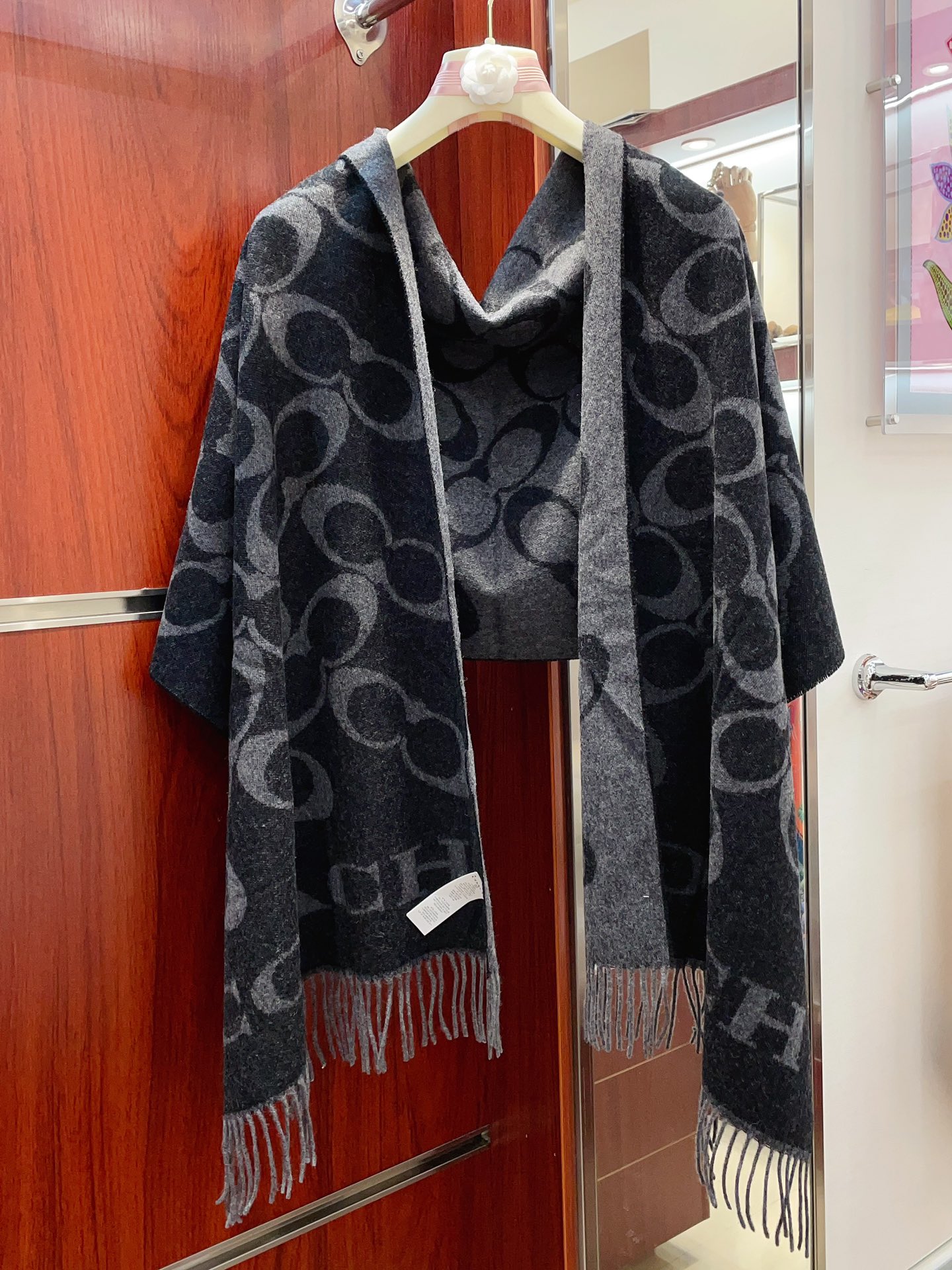 Streetwear Scarf COACH 328770 SIZE:195×53cm - vstockx