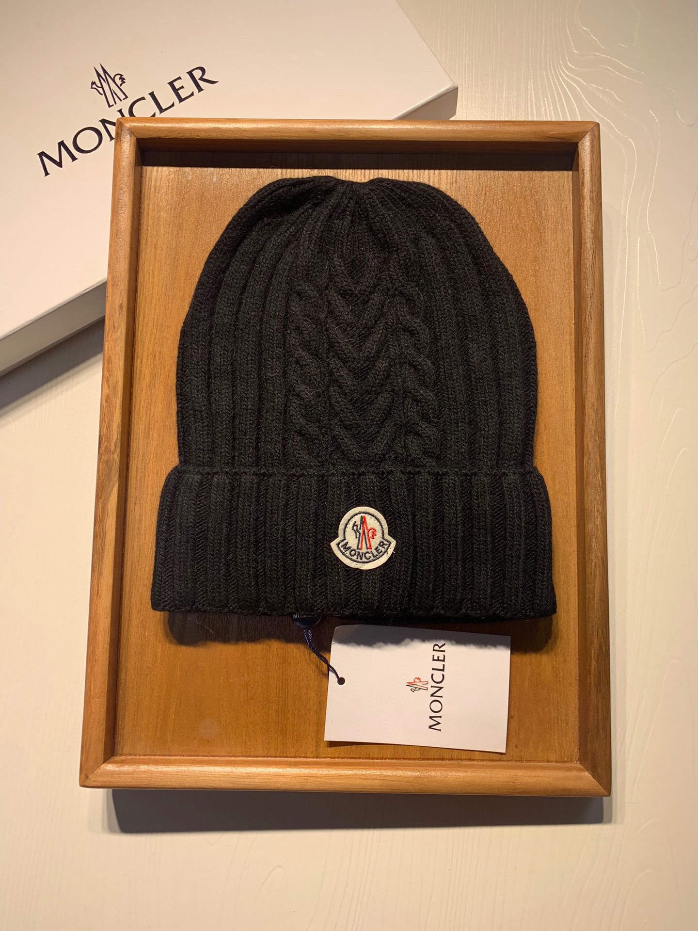 Hat Moncler 3 - vstockx