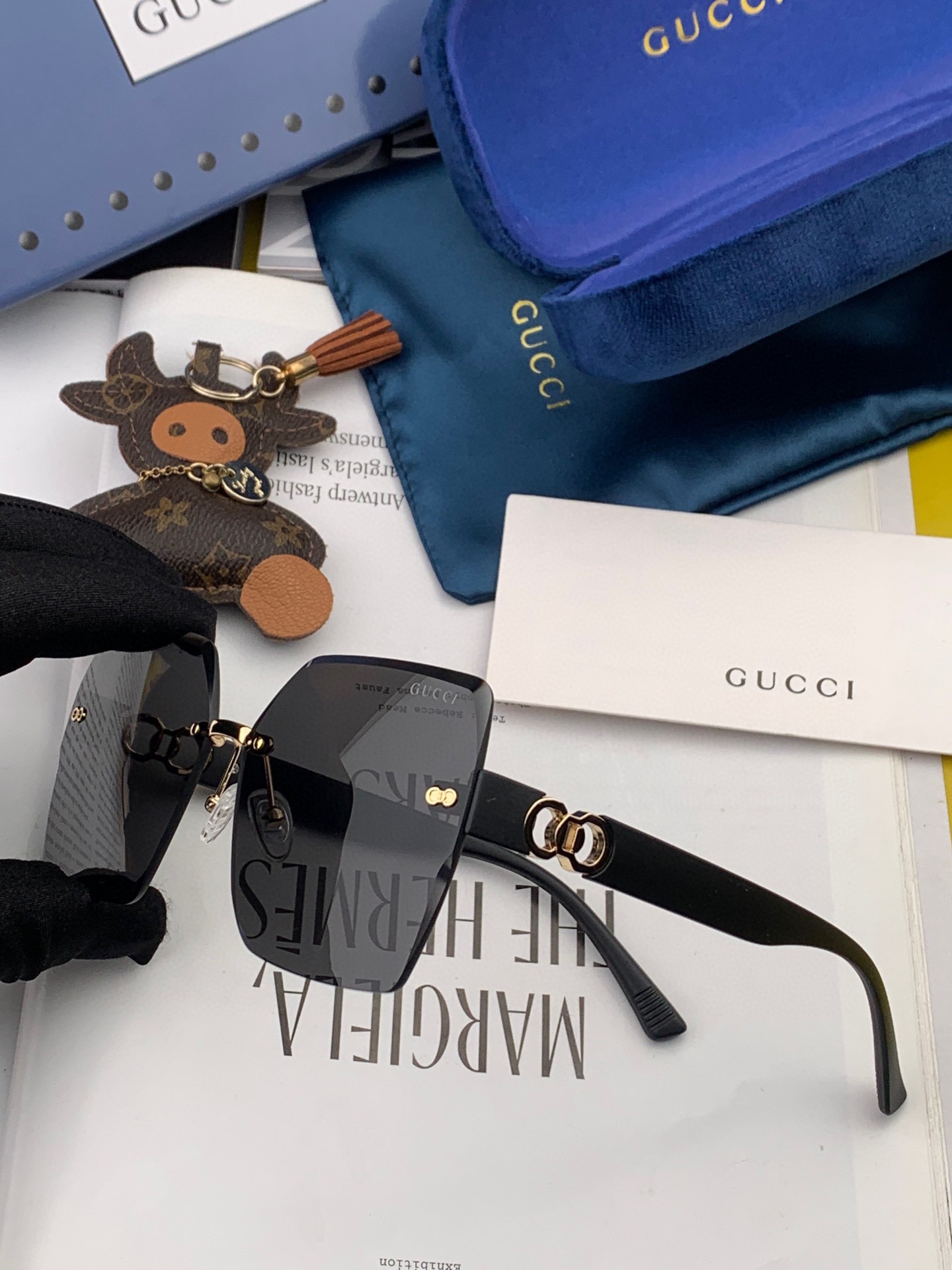 Sunglasses Gucci G1365 - vstockx