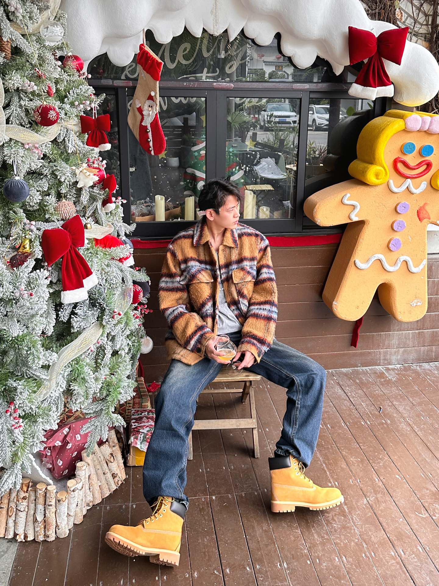 Clothes Louis Vuitton 1326 - vstockx