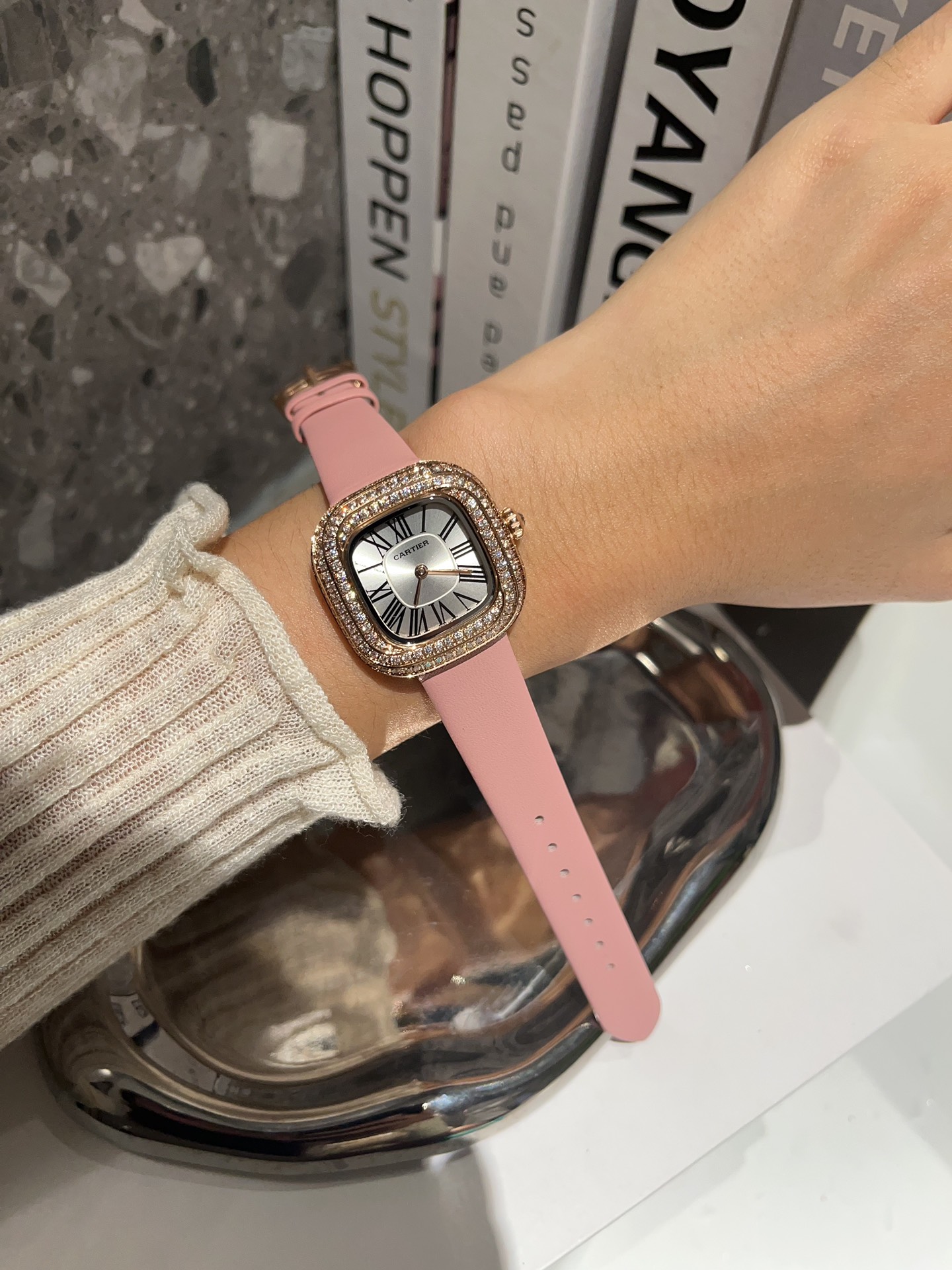 Watches Cartier 322185 size:40 mm - vstockx