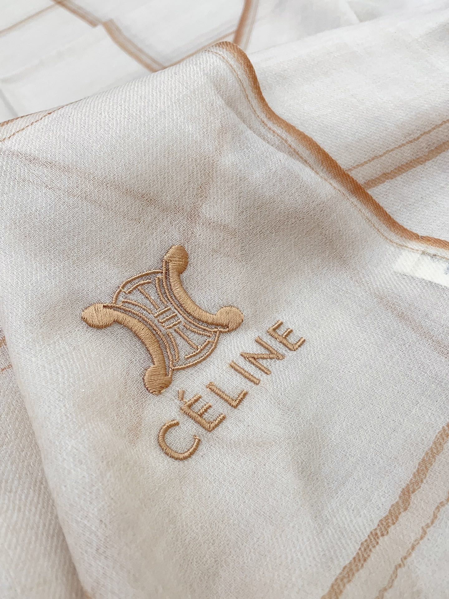 Streetwear Scarf CELINE 328848 SIZE:80*200cm - vstockx