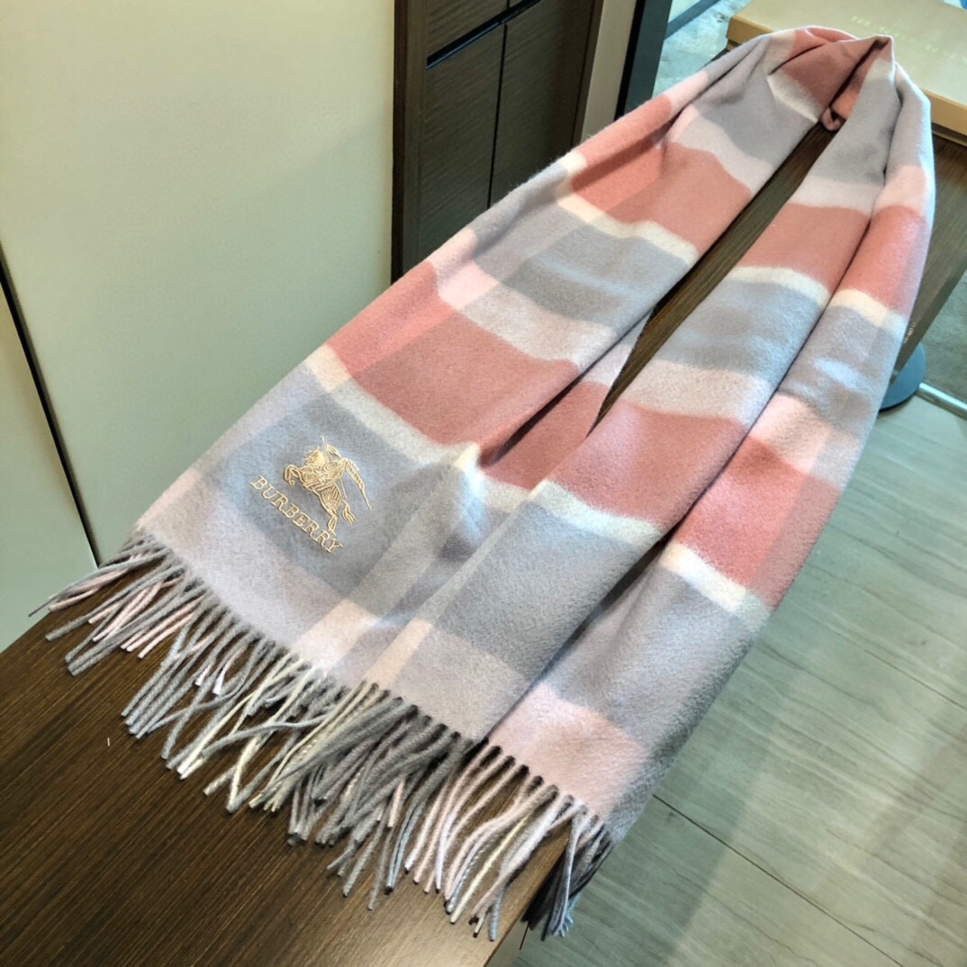 Streetwear Scarf Burberry 329081 size:70x200cm - vstockx