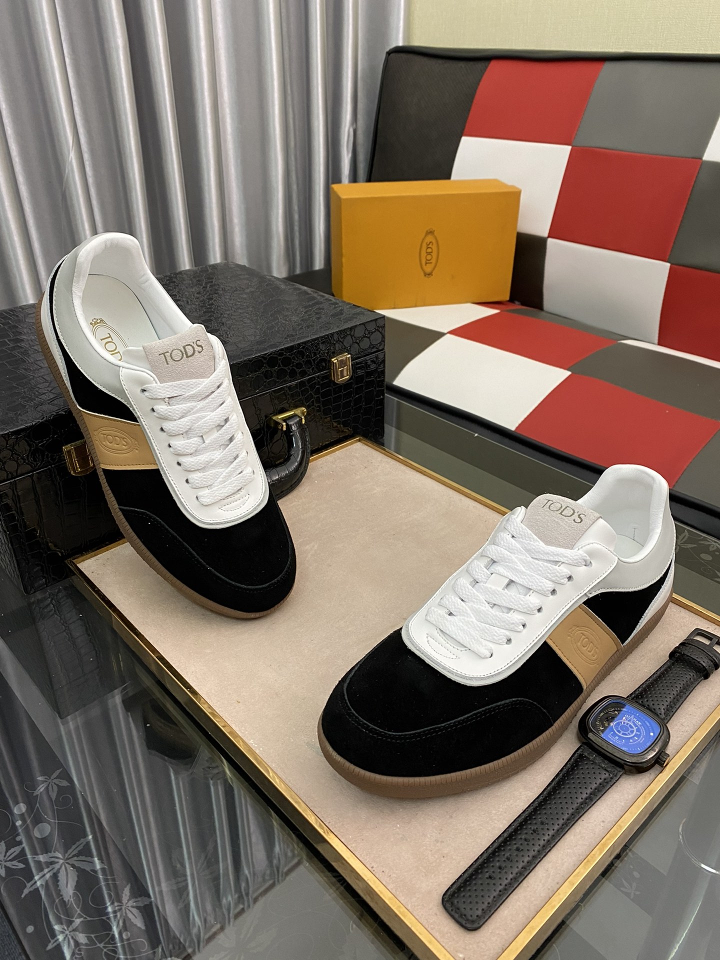 TOD'S Tabs Sneaker 2 - vstockx