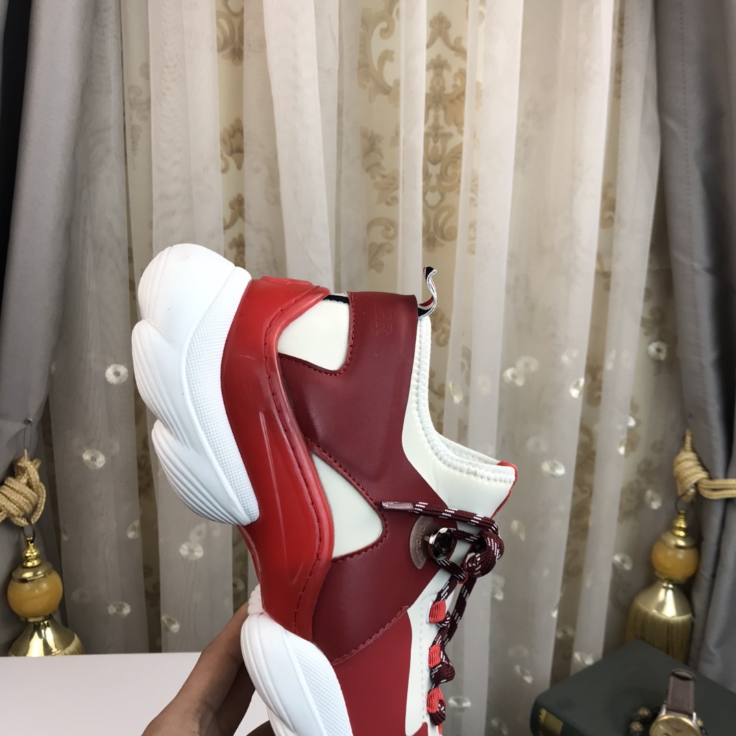 Moncler Leave No Trace Sneaker 2 - vstockx