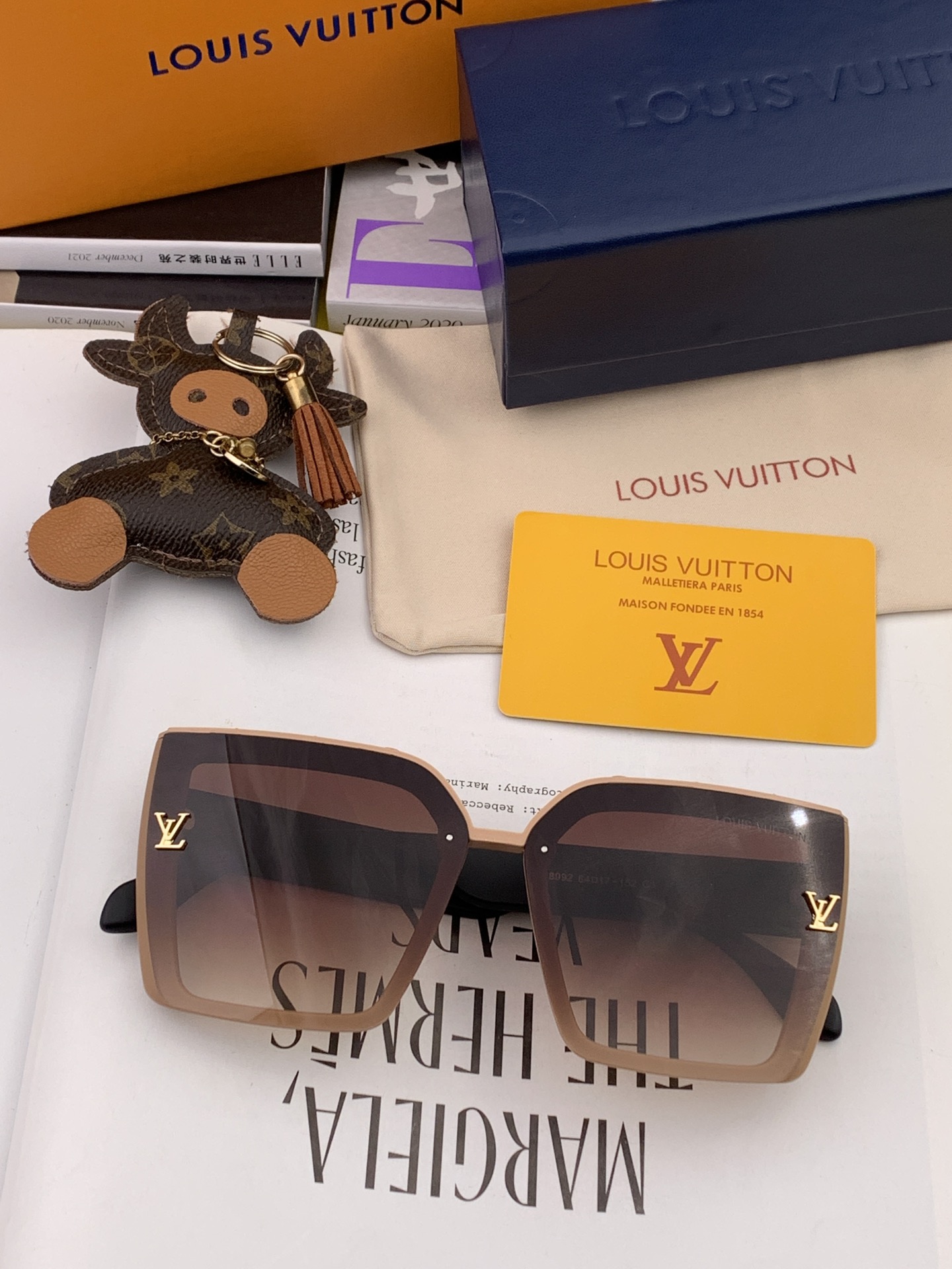 Sunglasses LOUIS VUITTON L2899 - vstockx