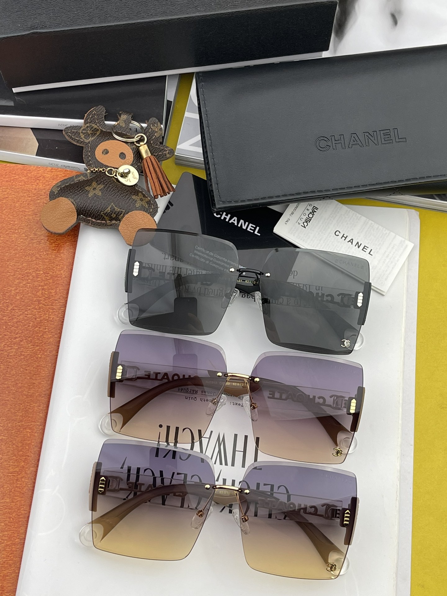 Sunglasses Louis Vuitton CH3191 - vstockx