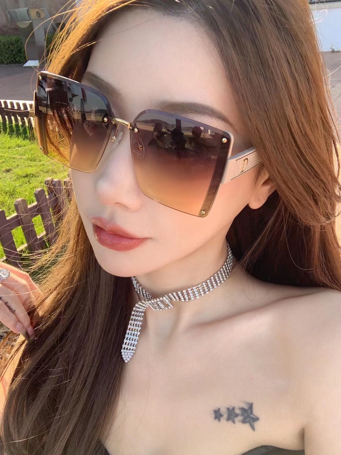 sunglasses Dior CD1677 - vstockx