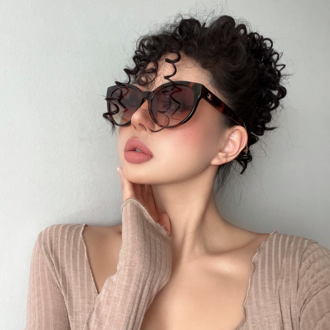 Sunglasses Chanel CH3444 - vstockx
