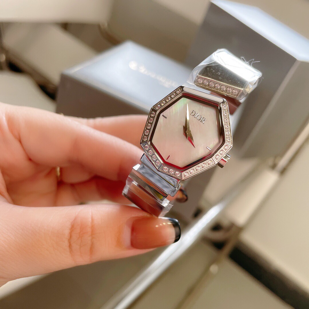 Watches Dior 323397 size:33 mm - vstockx