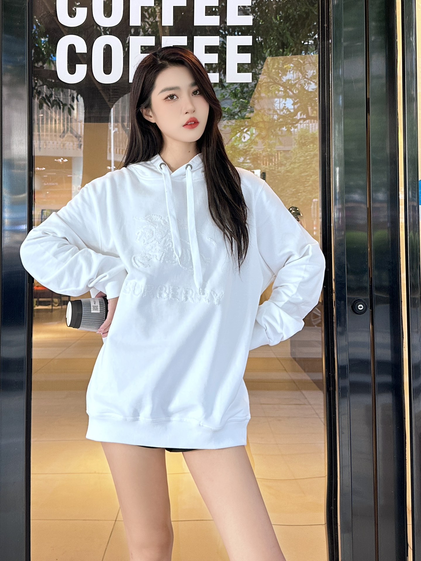 Clothes Burberry 822 - vstockx