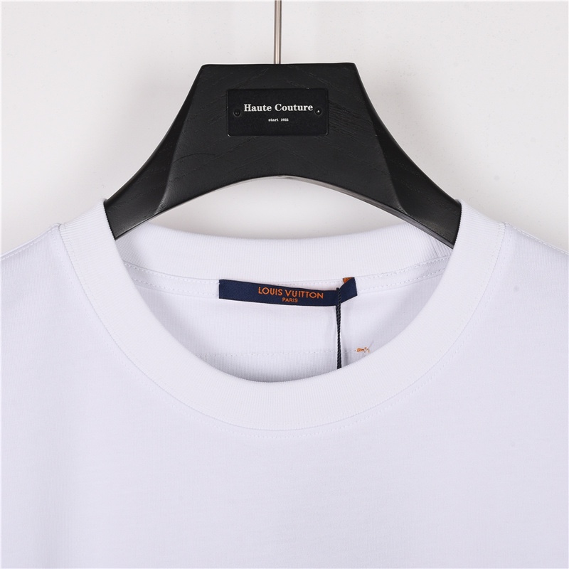 Clothes Louis Vuitton 484 - vstockx