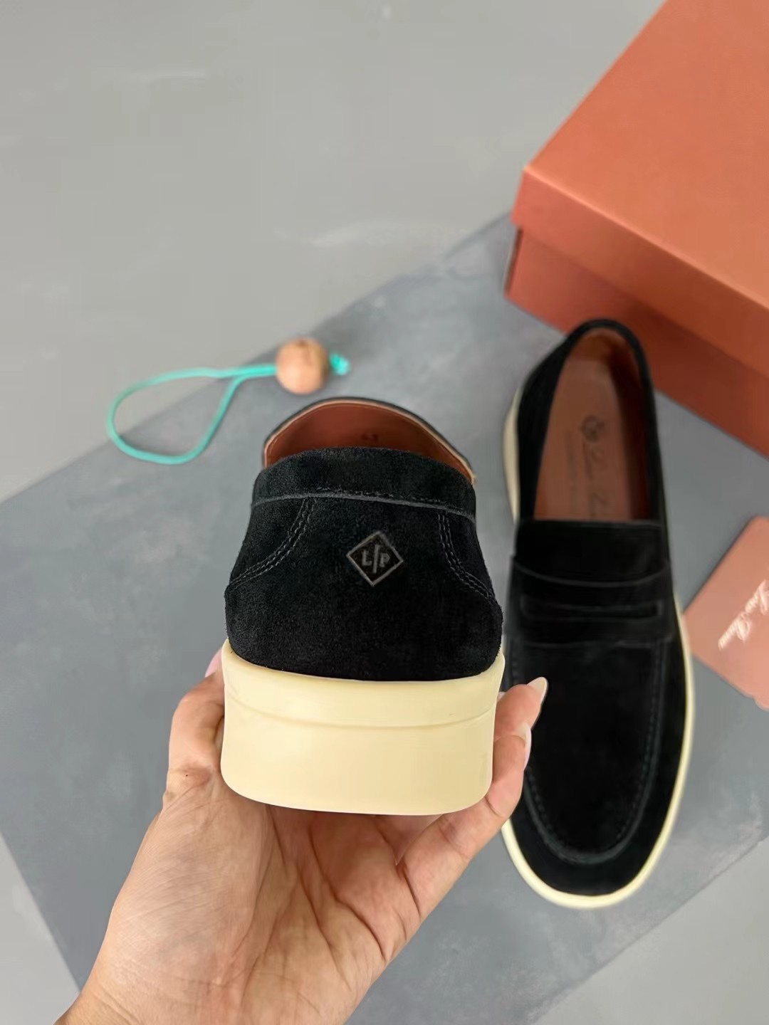 Loro Piana shoes 288 - vstockx