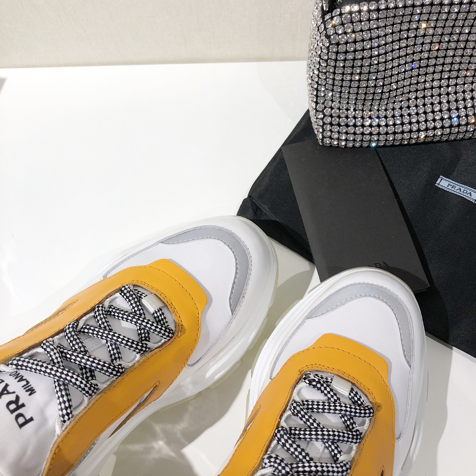 Prada Low Top sneaker 48 - vstockx