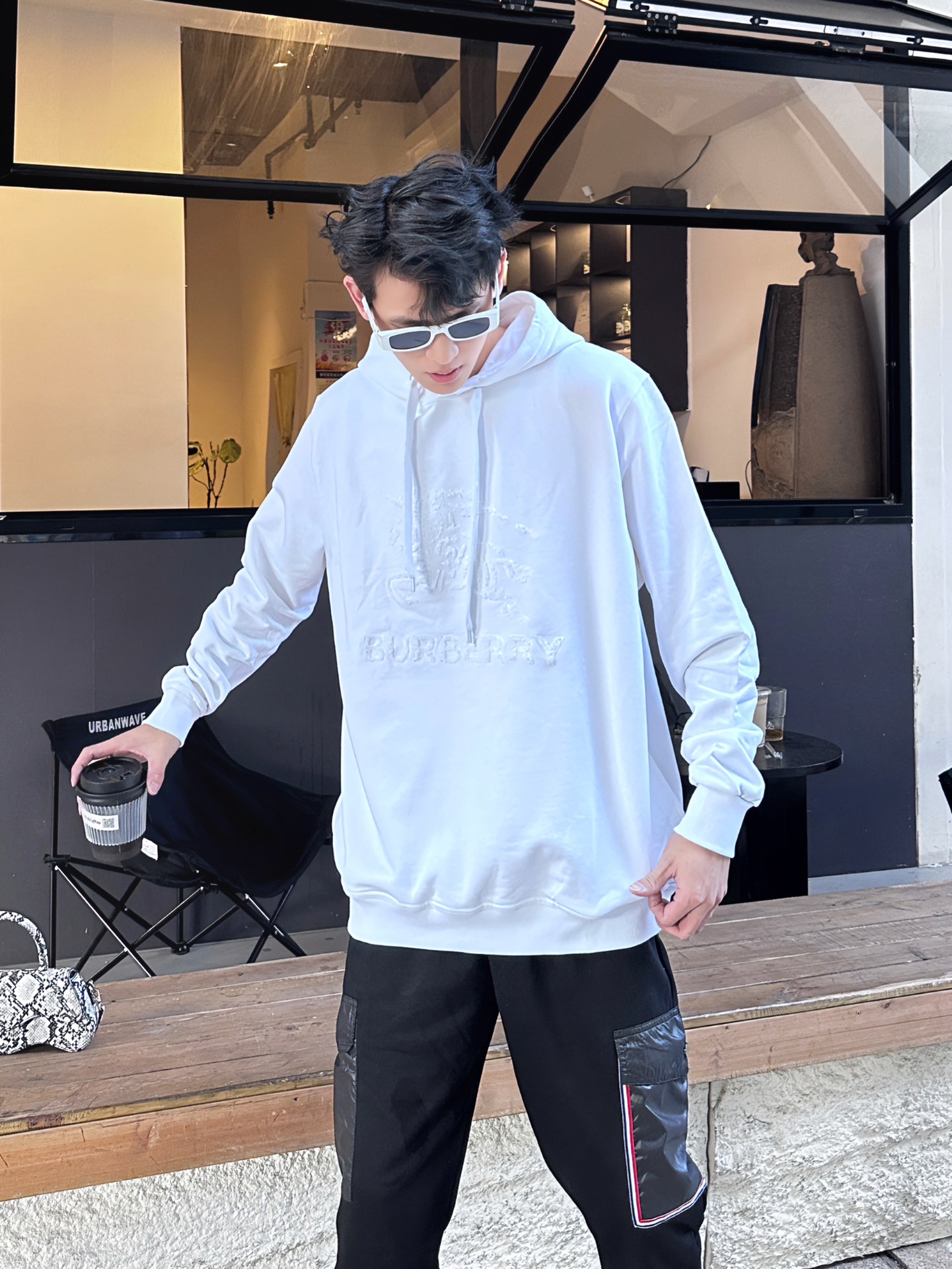 Clothes Burberry 822 - vstockx