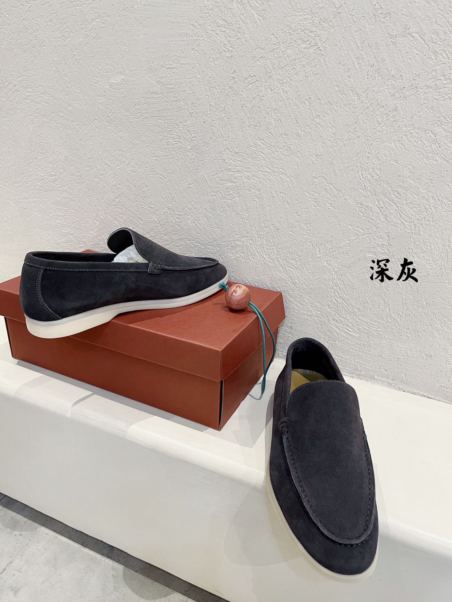 Loro Piana shoes 196 - vstockx