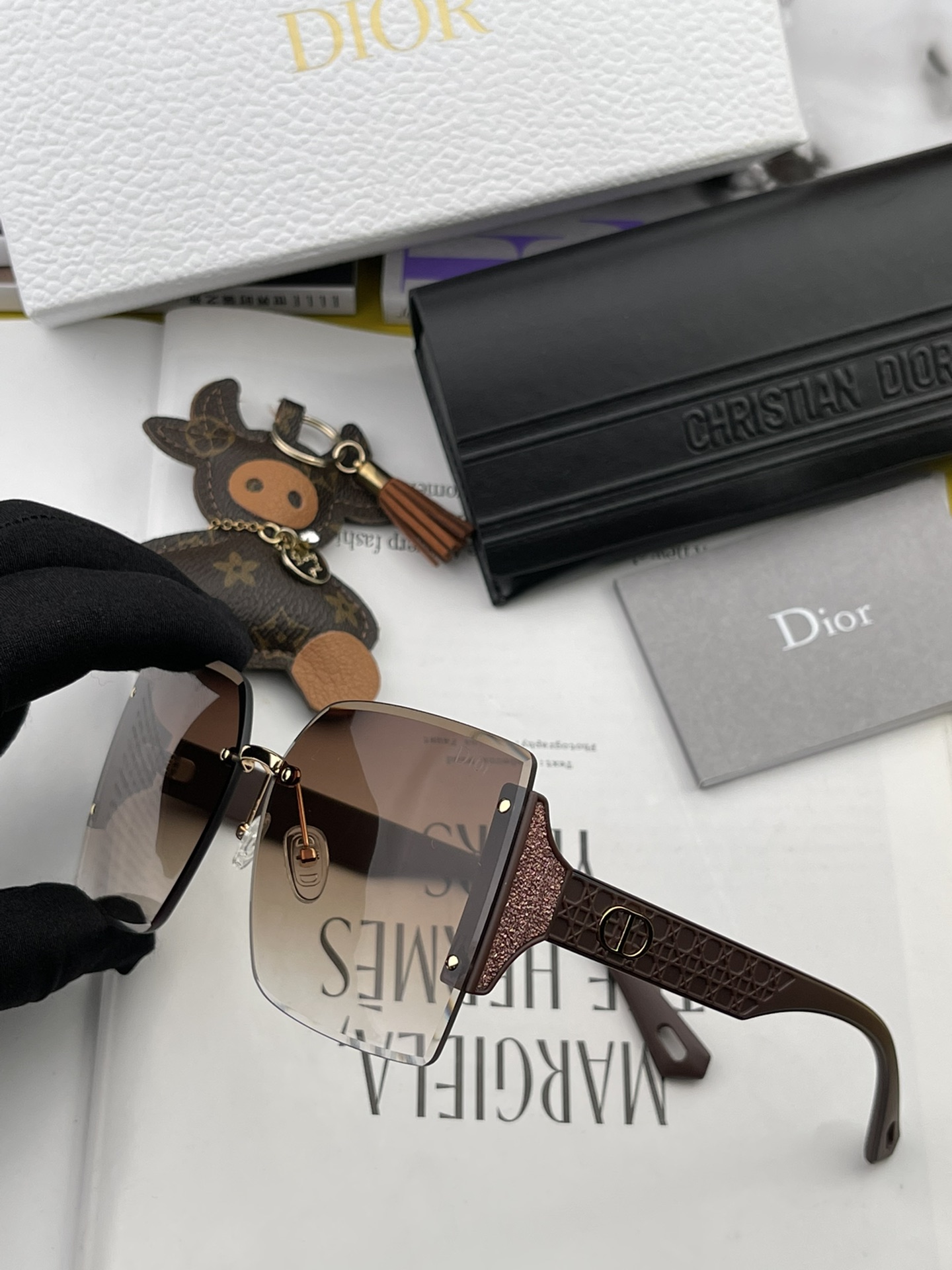 sunglasses Dior CD6290 - vstockx