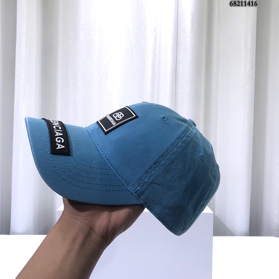 Hat Balenciaga 2 - vstockx