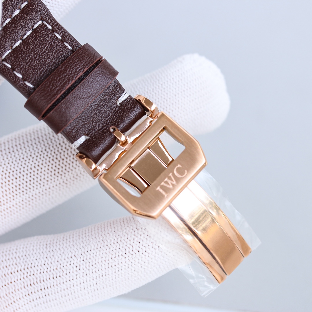 Watches IWS 323028 size:40 mm - vstockx