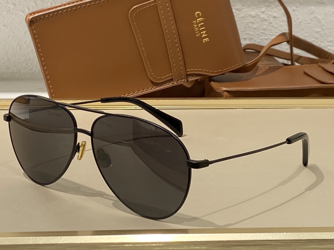 Sunglasses Gucci CL40062 SIZE��61��12-145 - vstockx