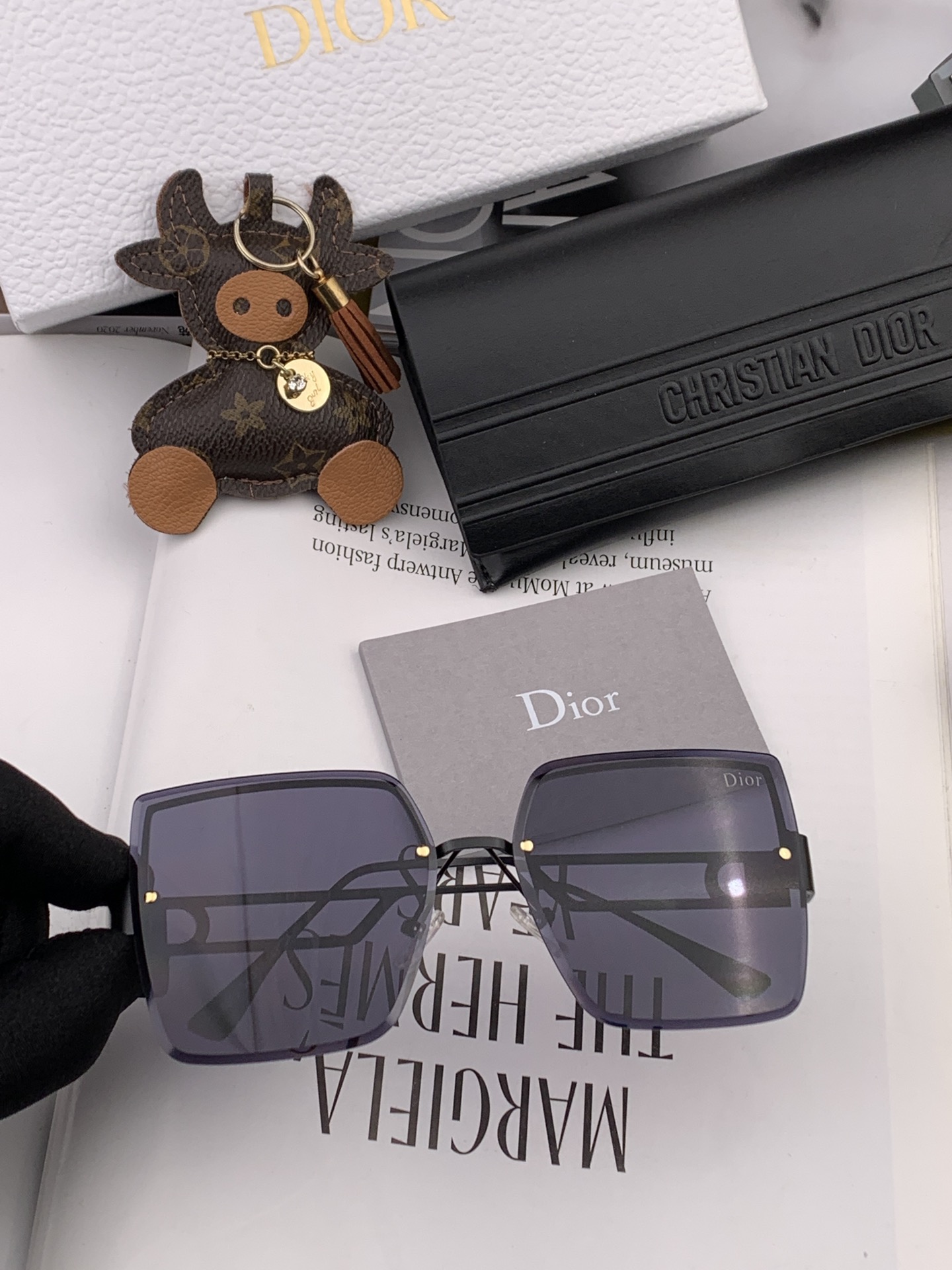 sunglasses Dior D9681 - vstockx