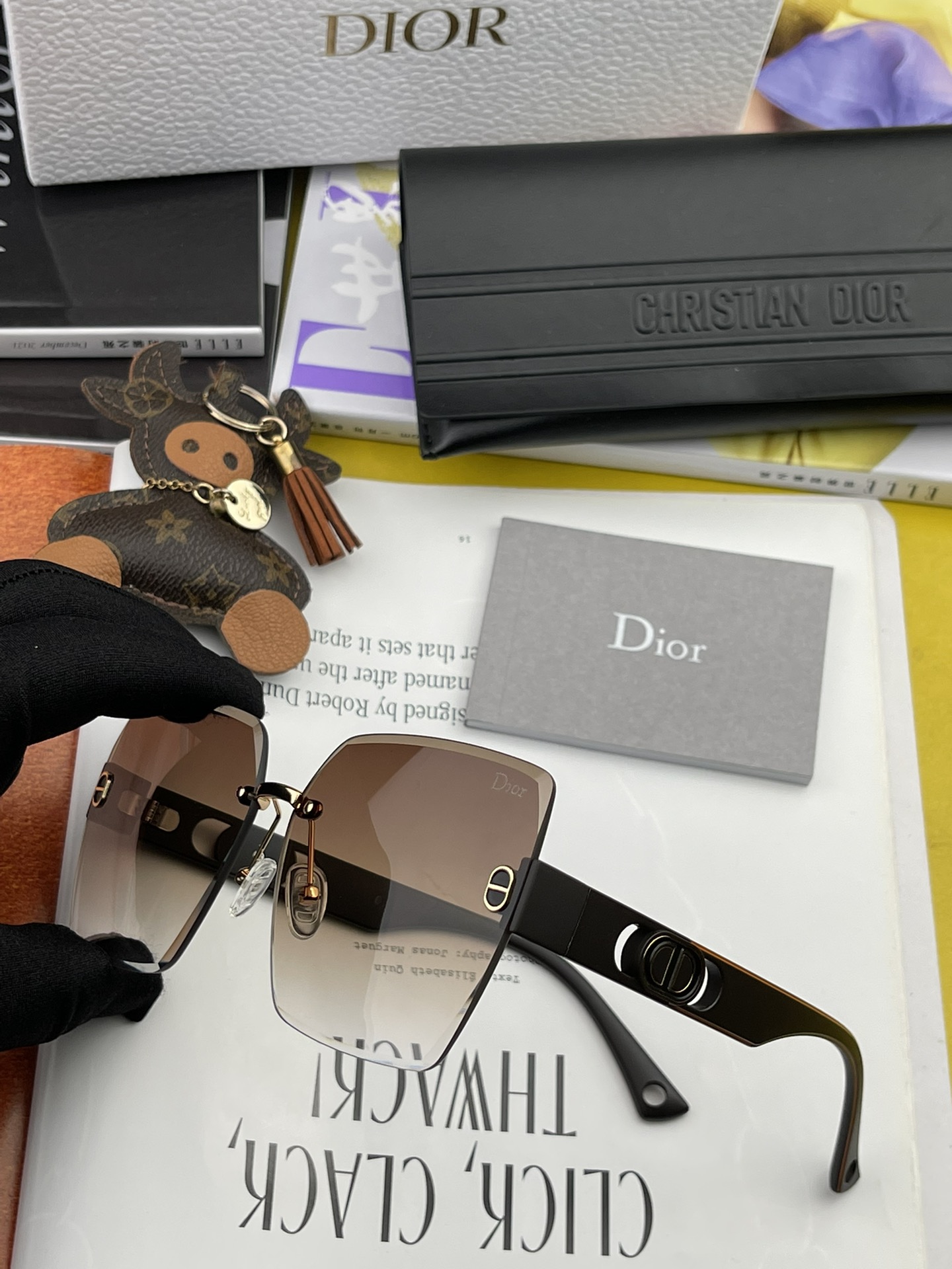 sunglasses Dior CD9970 - vstockx