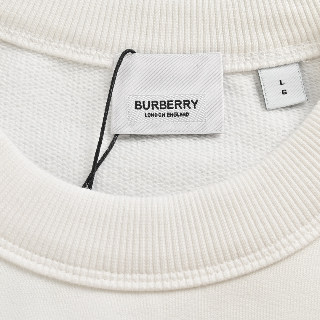 Clothes Burberry 817 - vstockx