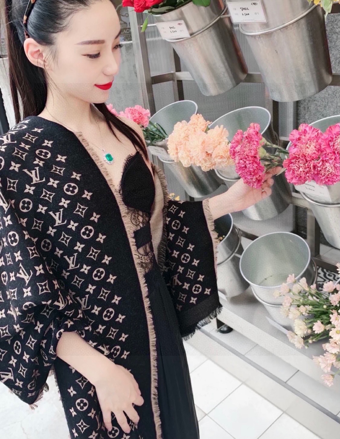 Streetwear Scarf LV 328954 SIZE:70*200cm - vstockx