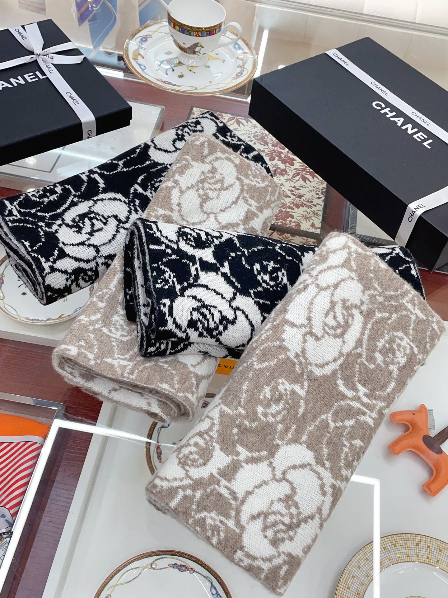 Streetwear Scarf CHANEL 328851 SIZE:30*180cm - vstockx