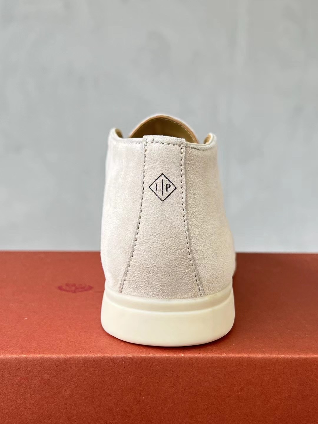 Loro Piana shoes 224 - vstockx