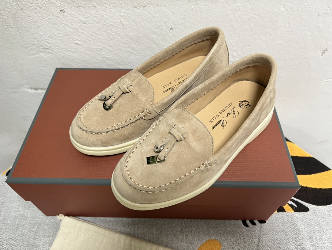 Loro Piana shoes 148 - vstockx