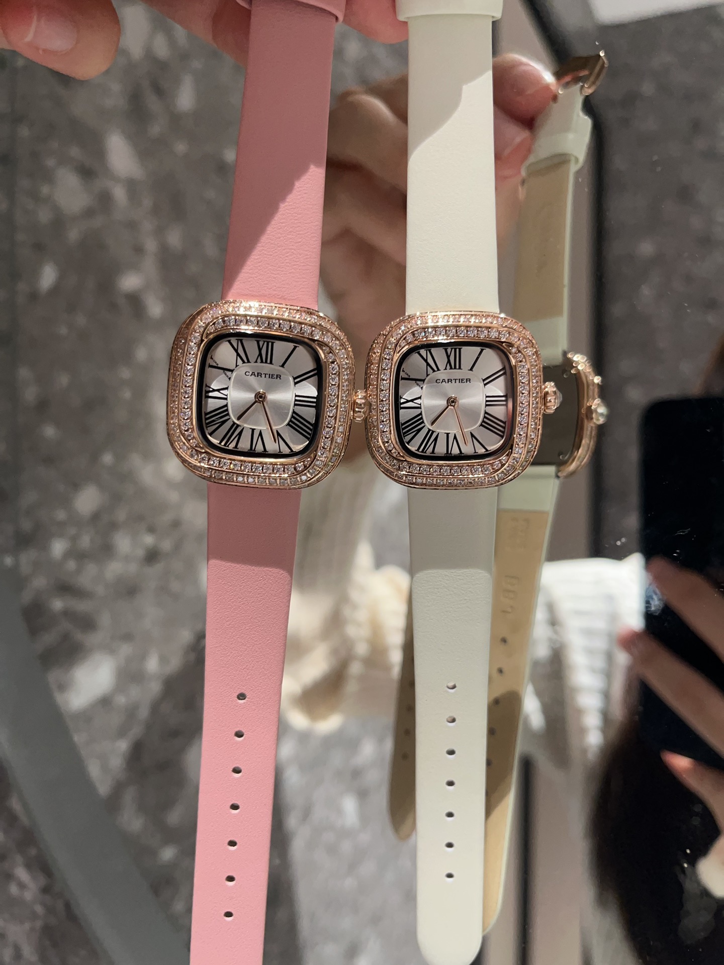 Watches Cartier 322185 size:40 mm - vstockx