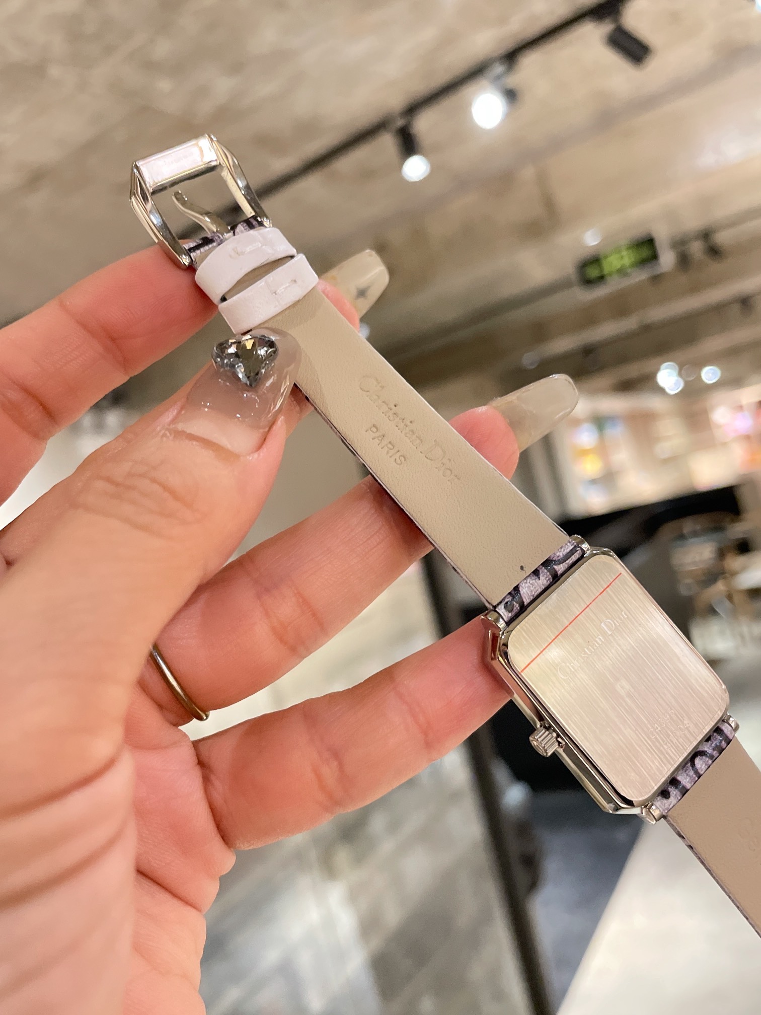Watches Dior 323427 size:26*32 mm - vstockx