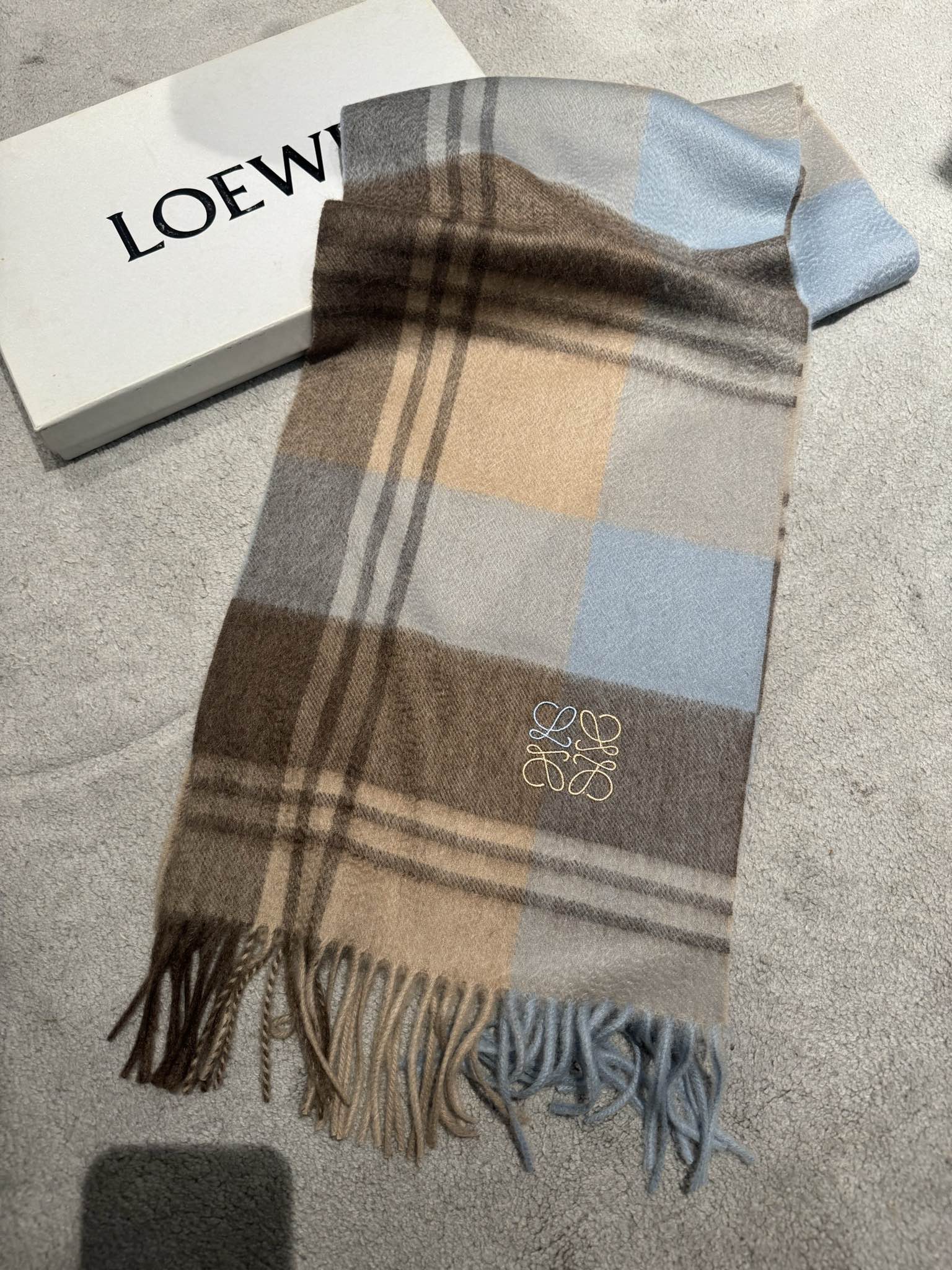 Streetwear Scarf Dior 328964 SIZE:40*180cm - vstockx