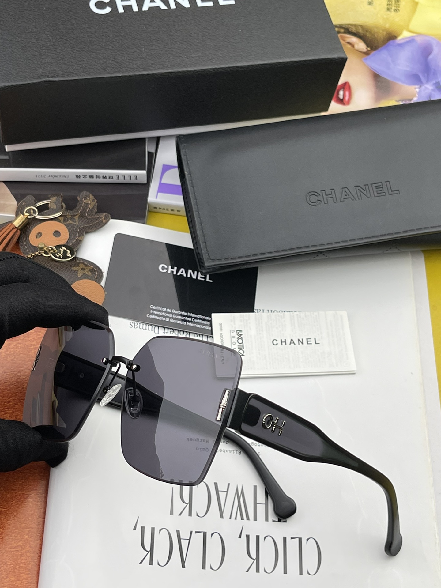 Sunglasses Chanel CH0622 - vstockx