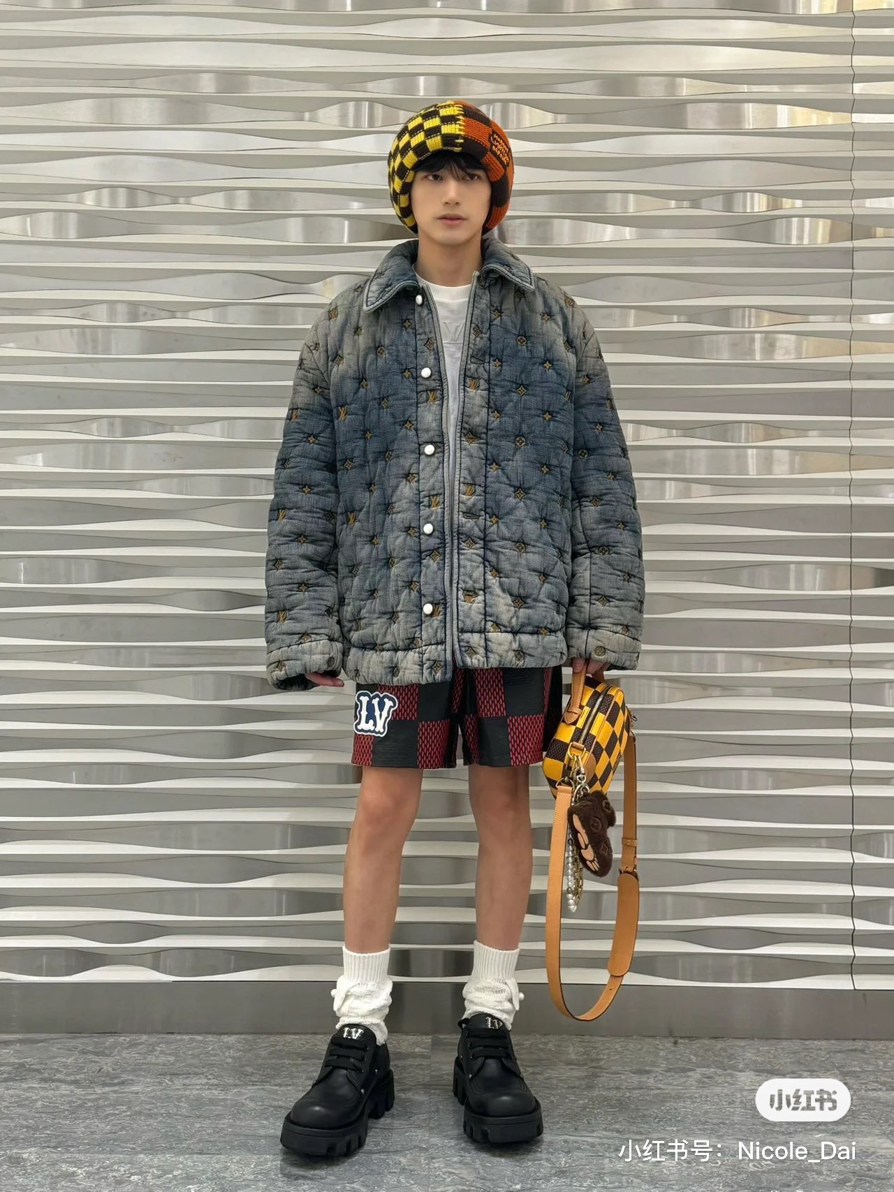 Clothes Louis Vuitton 1329 - vstockx