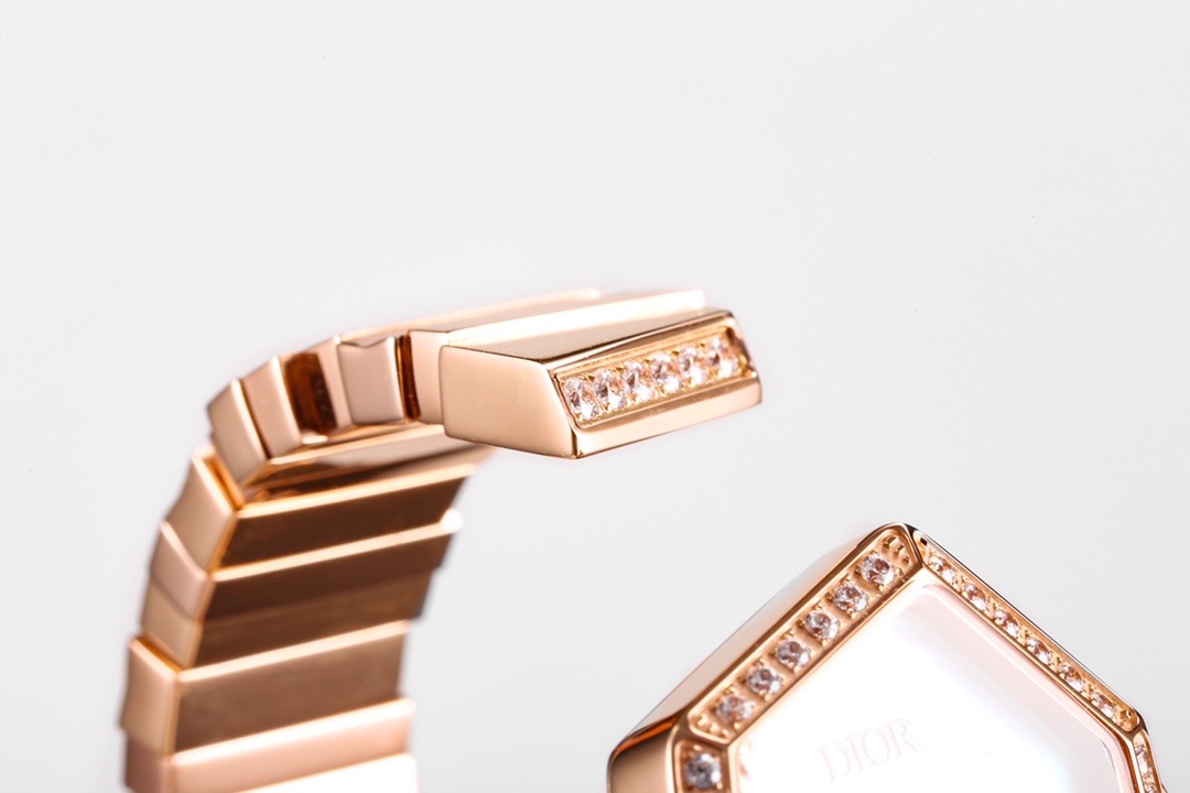 Watches Dior 323457 size:25*27 mm - vstockx