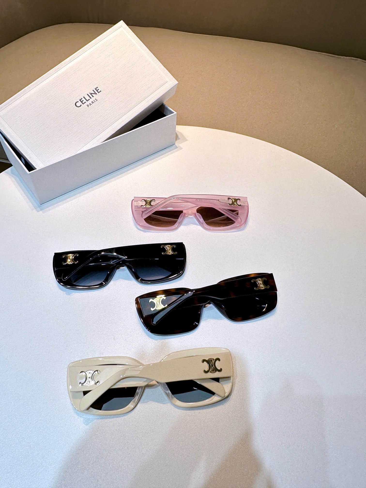 Sunglasses Celine 55 15 135 - vstockx