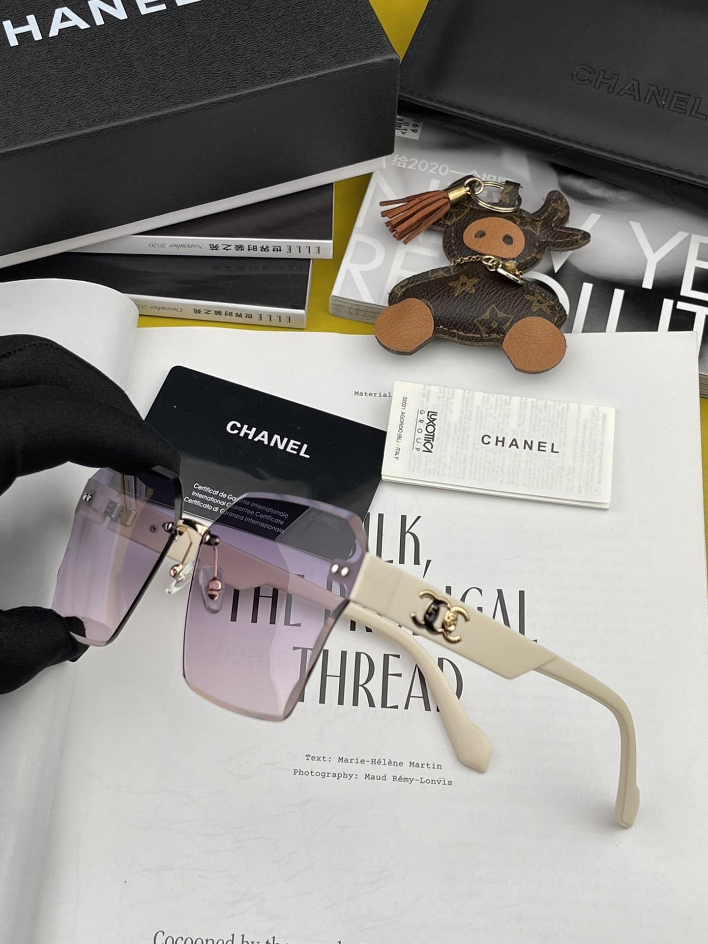 Sunglasses Chanel CH8851 - vstockx