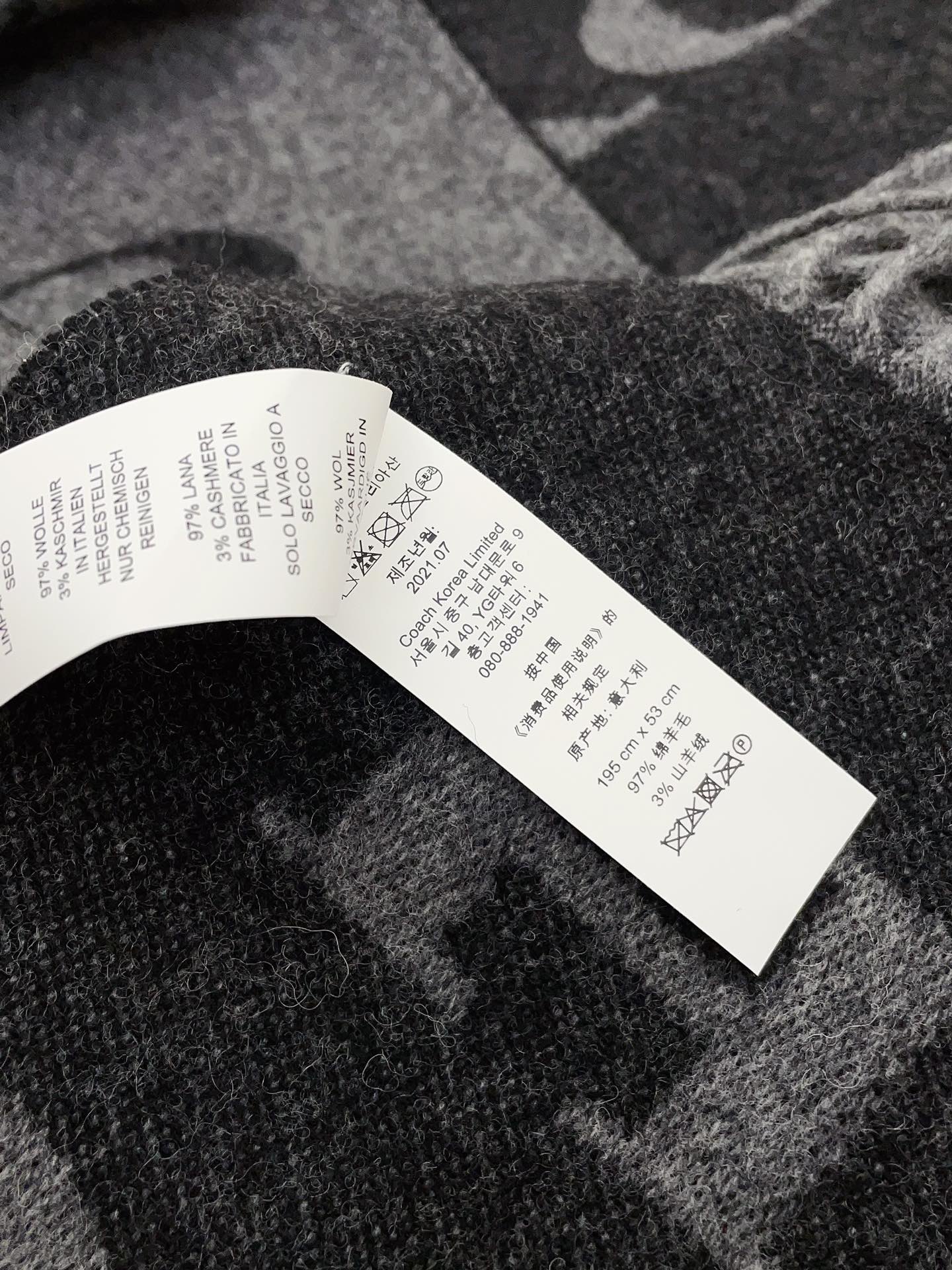 Streetwear Scarf COACH 328770 SIZE:195×53cm - vstockx