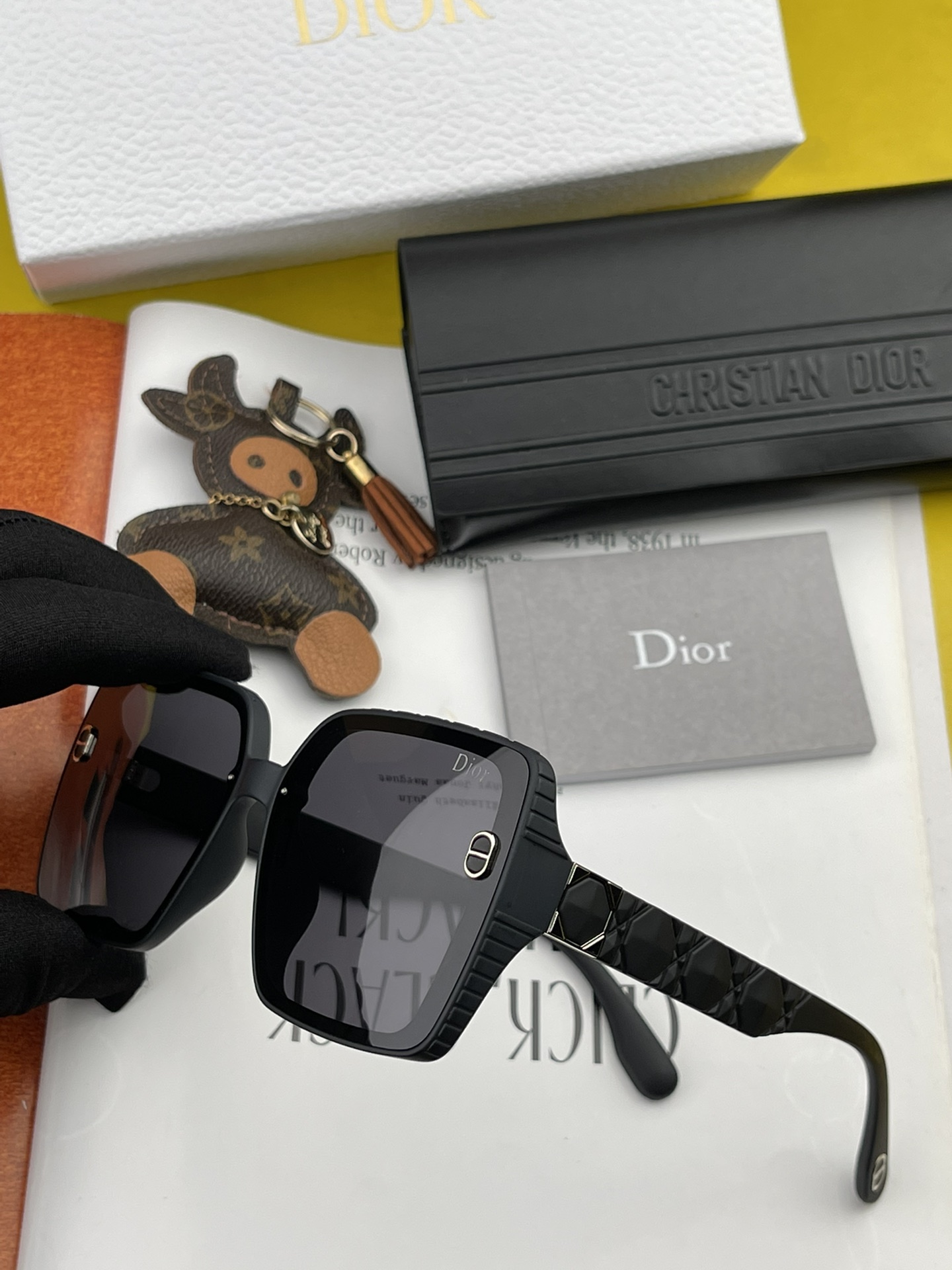 sunglasses Dior D9295 - vstockx