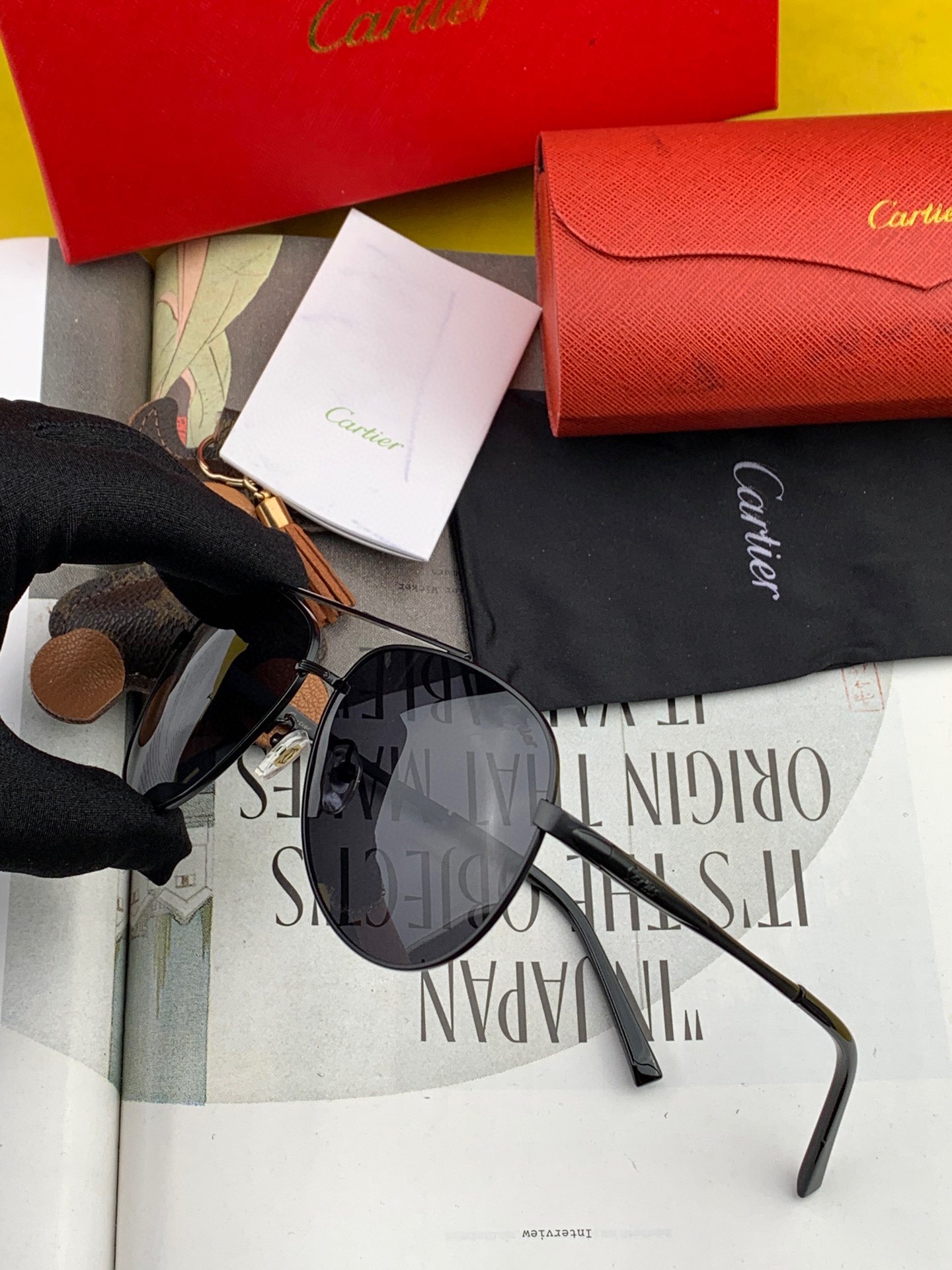 Sunglasses Cartie CK0628 - vstockx